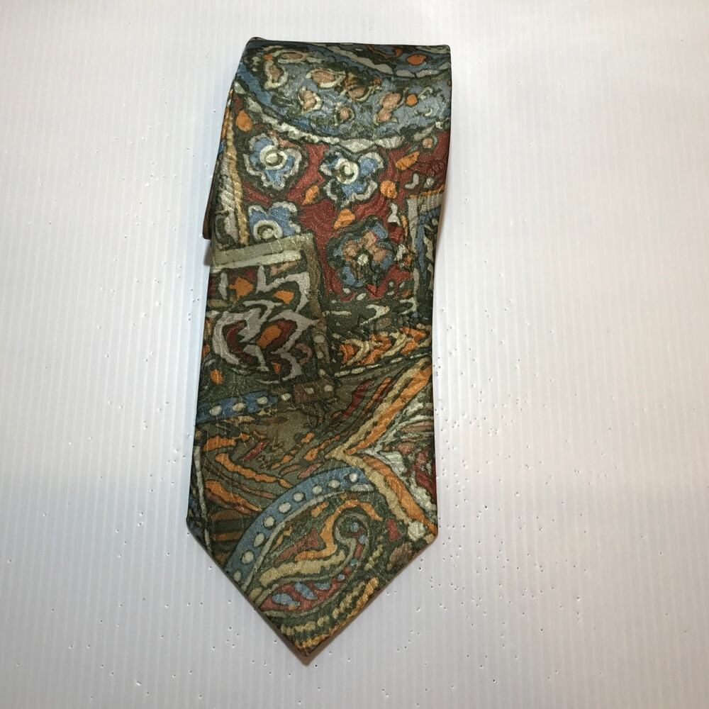 Camden Court Floral Paisley Short Wide Mens Necktie